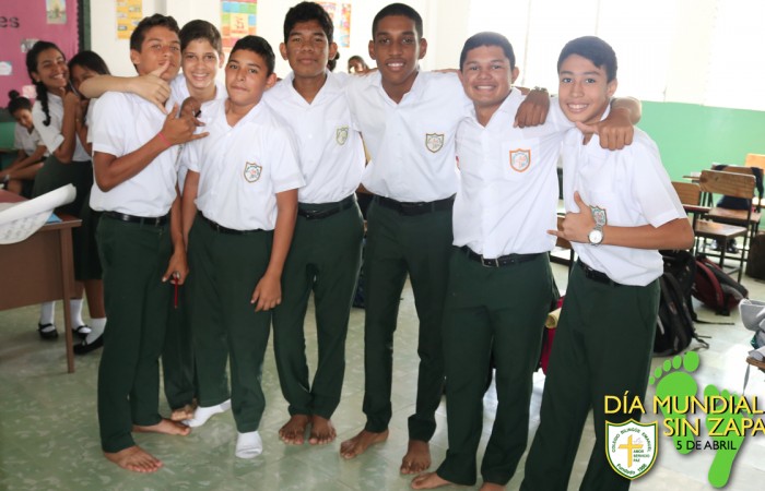 DÍA_SIN_ZAPATOS.004