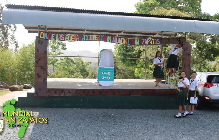 DÍA_SIN_ZAPATOS.009