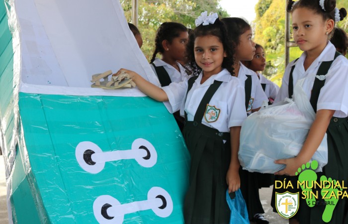 DÍA_SIN_ZAPATOS.014