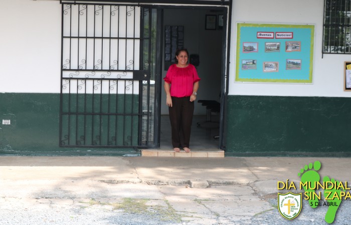 DÍA_SIN_ZAPATOS.024