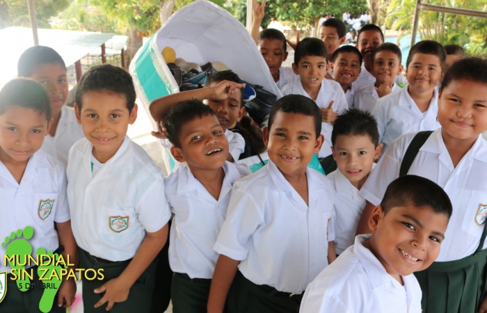 DÍA_SIN_ZAPATOS.026