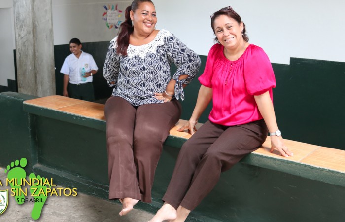 DÍA_SIN_ZAPATOS.027